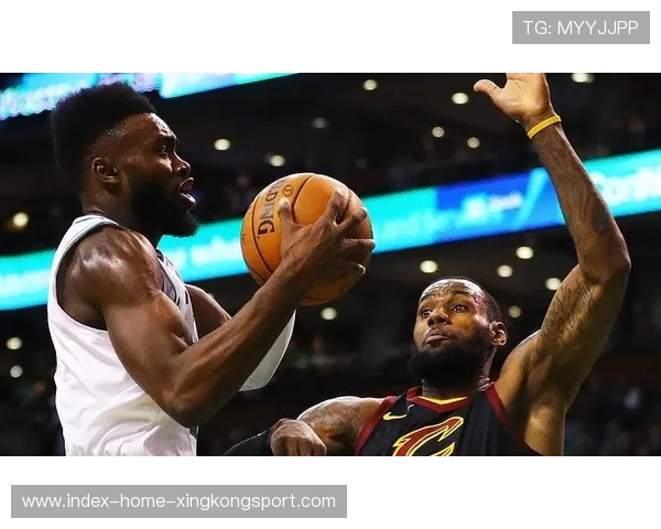 76人对骑士历史交锋回顾:两队历年对决与经典时刻解析 76人对骑士历史交锋回顾:两队历年对决与经典时刻解析