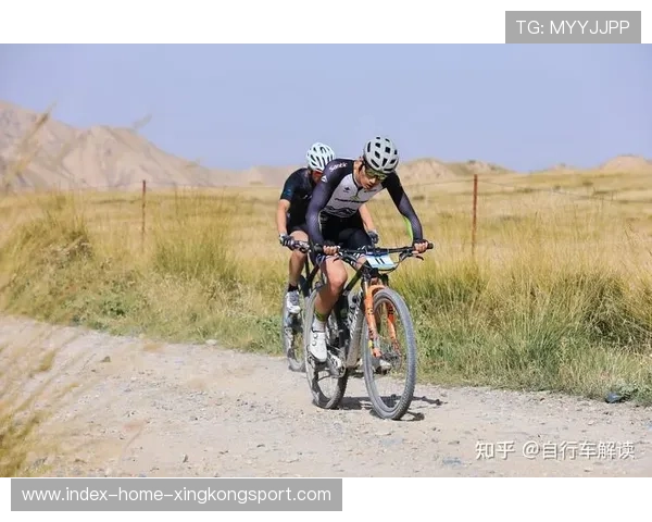 欧洲自行车赛第十赛段激烈冲刺,激动人心,欧洲自行车展会 欧洲自行车赛第十赛段激烈冲刺,激动人心,欧洲自行车展会