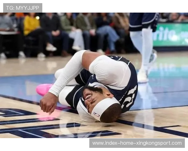 欧文表现波动惹担忧:天才球星的起伏与困局 欧文表现波动惹担忧:天才球星的起伏与困局