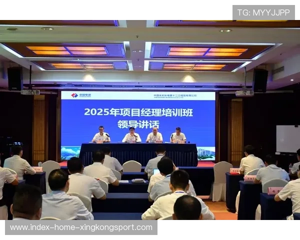 后防核心争议不断,谁才是最强防线的决定性人物? 后防核心争议不断,谁才是最强防线的决定性人物?