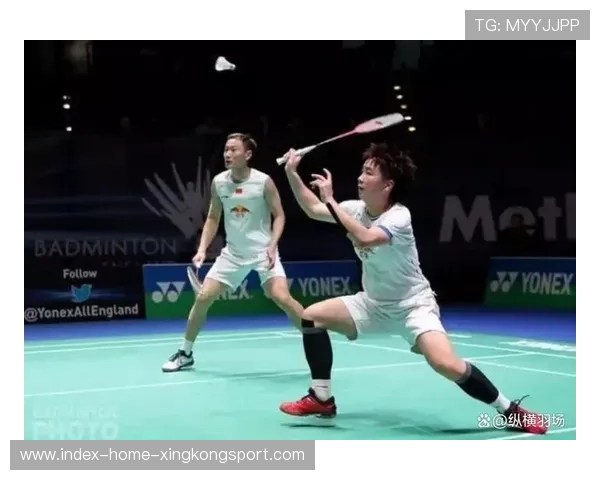 羽毛球暴力平抽球速太快，如何应对这场“速度风暴”？