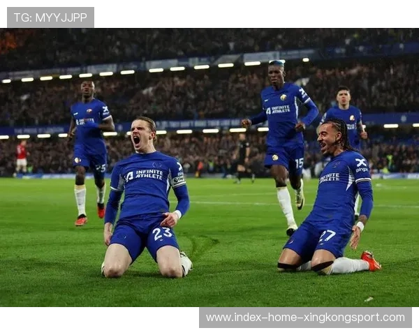 切尔西前场换位多样,传球链条更完整