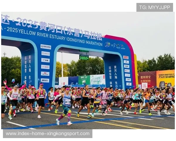 国内马拉松赛事报名爆满，跑者热情高涨，国内马拉松比赛报名